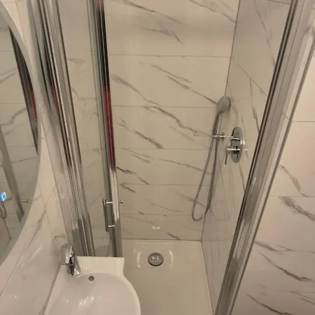 Marinis Apartman